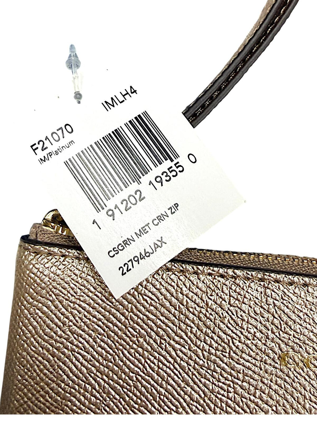 Coach Metallic Gold Crossgrain Zip Wristlet Clutch