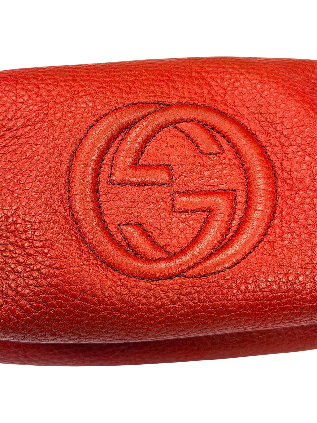Gucci Soho Vanity Case Red Pebbled Leather Zip Pouch with Tassel with COA