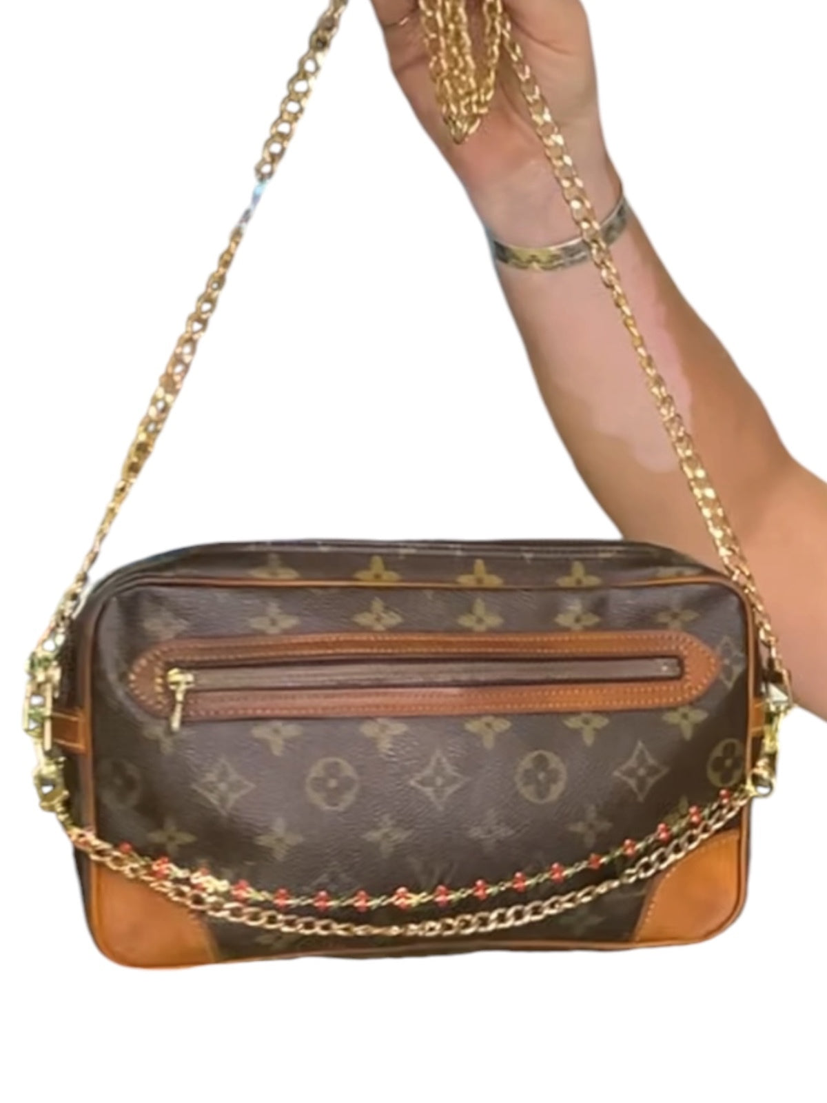 Louis Vuitton Monogram Canvas Crossbody Bag with Gold Chain