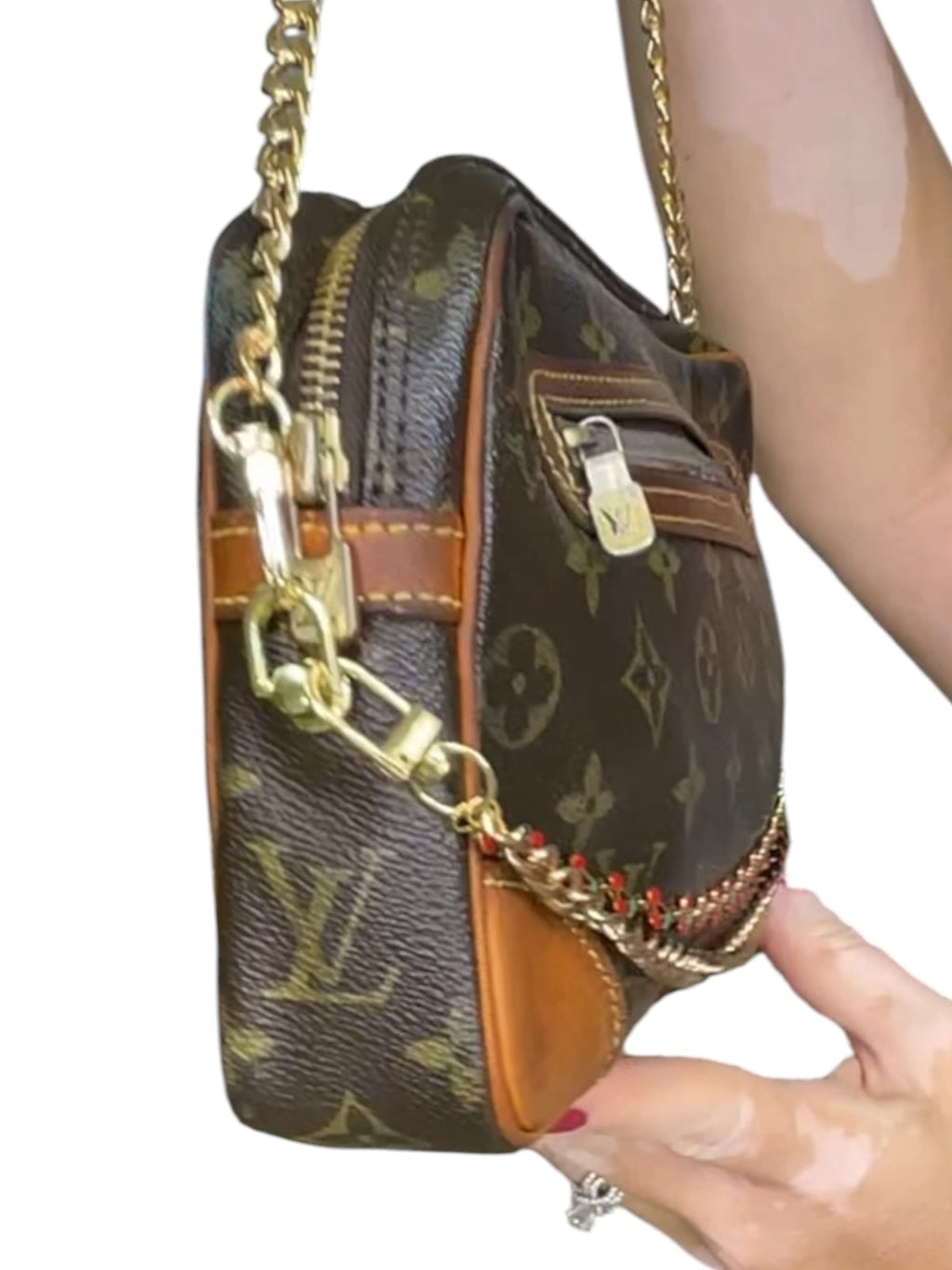 Louis Vuitton Monogram Canvas Crossbody Bag with Gold Chain